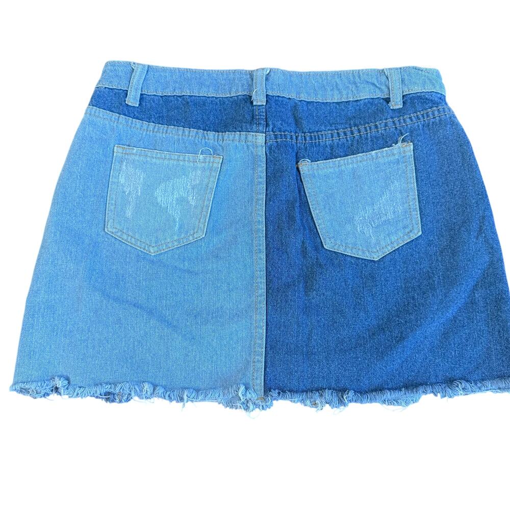 Sunset & Spring L Patchy Destroyed Denim Mini Skirt Frayed Raw Hem Distressed - Picture 4 of 5